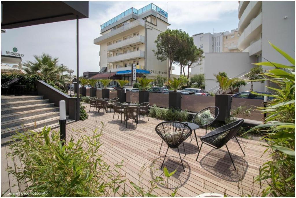 Prenotamento Caraibi 3* Milano Marittima